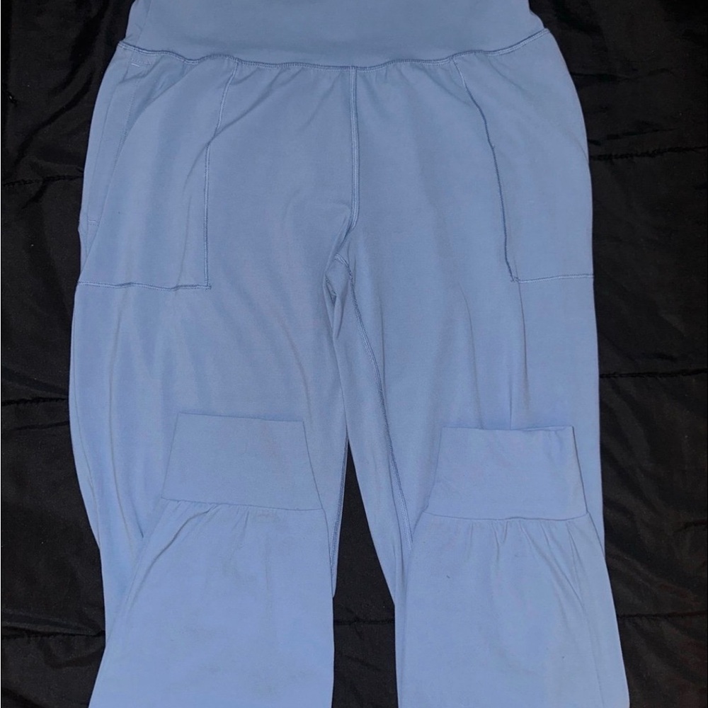 @ATHLETA
SALUTATION JOGGER - Picture 2 of 3
